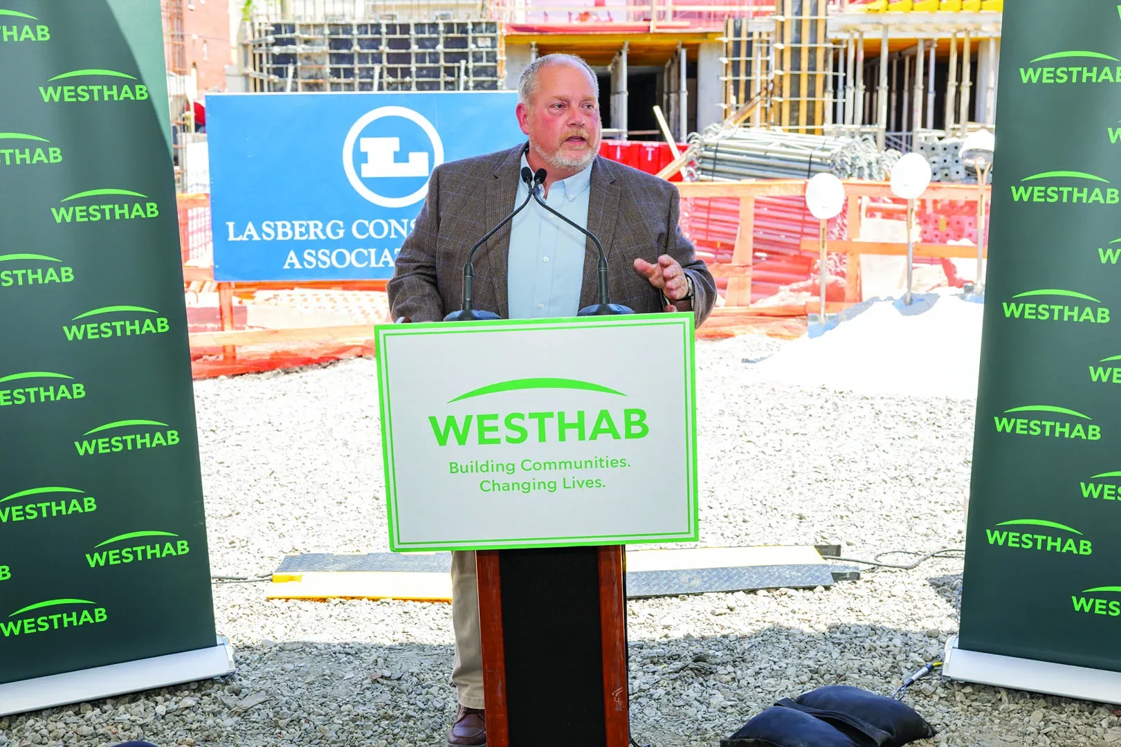Mayor Kohut Speaking at Groundbreaking 2